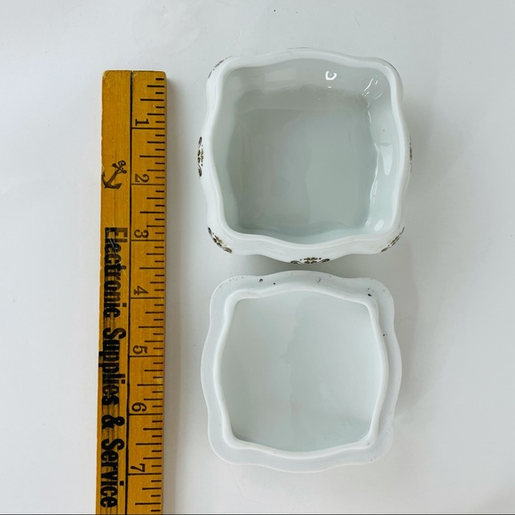 Limoges Porcelain Collector Trinket Box - Picture 7 of 9